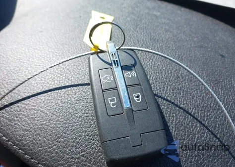 2010 Lincoln Mkt from USA, damaged, VIN 2LMHJ5FR7ABJ28190